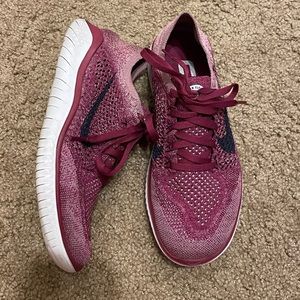 Nike Free RN Flyknits
